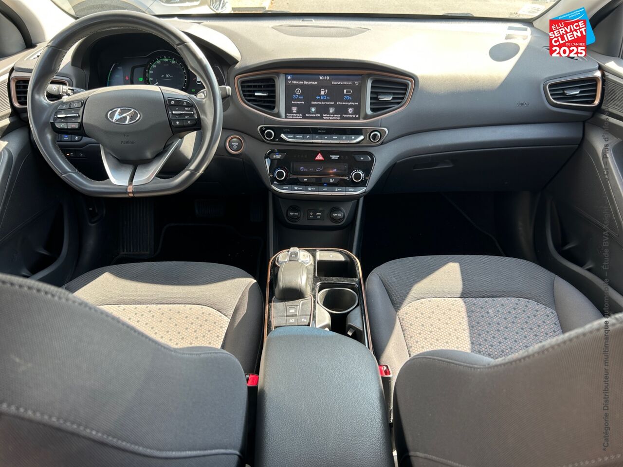 Véhicule d'occasion HYUNDAI IONIQ ELECTRIC 120CH CREATIVE CAMERA GPS chez Toyota Sarreguemines