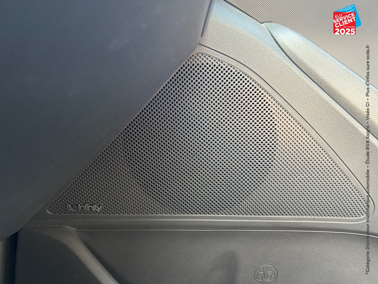 Véhicule d'occasion HYUNDAI IONIQ ELECTRIC 120CH CREATIVE CAMERA GPS chez Toyota Sarreguemines