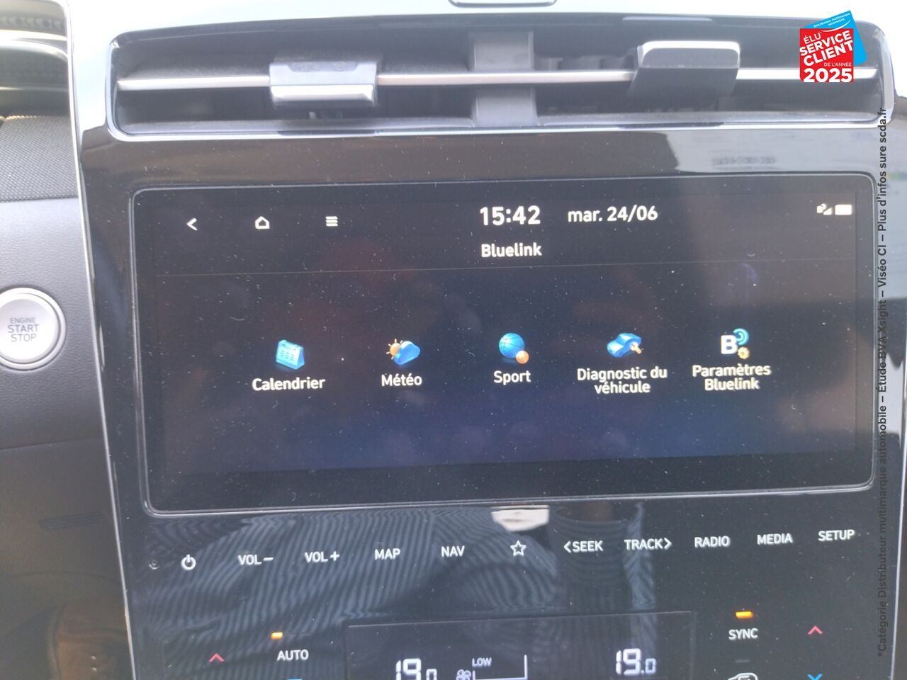 Véhicule d'occasion HYUNDAI TUCSON 1.6 T-GDI 230CH HYBRID CREATIVE BVA6 CAMERA GPS chez Renault Colmar