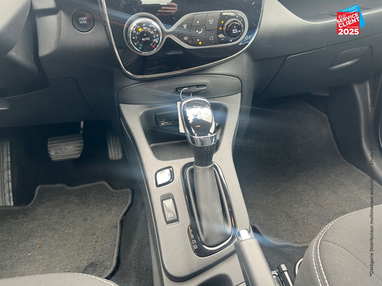 Véhicule d'occasion RENAULT ZOE INTENS R110 MY19 GPS RADAR AR chez Renault Colmar
