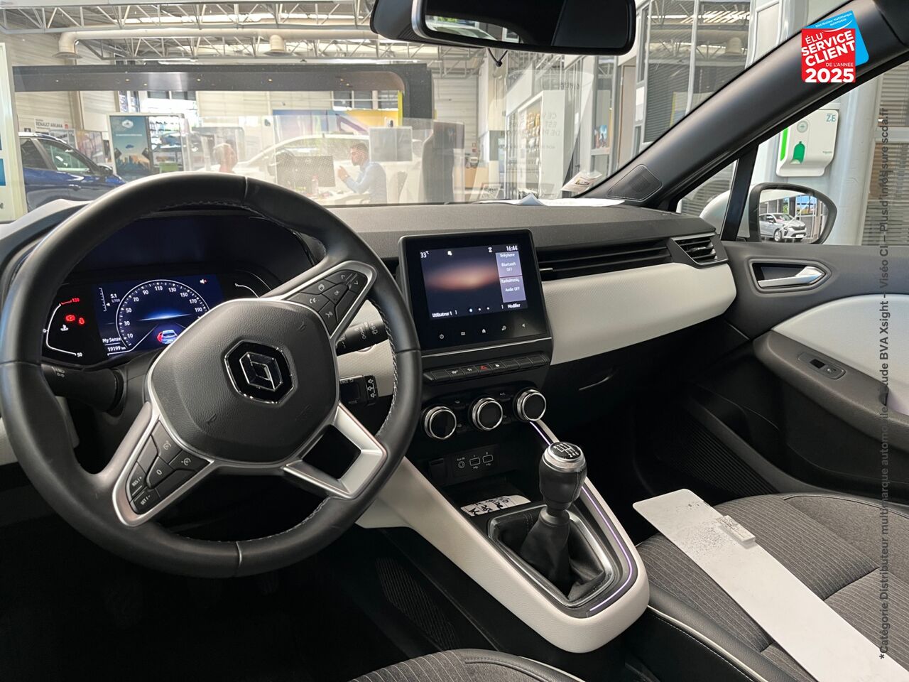 Véhicule d'occasion RENAULT CLIO 1.5 BLUE DCI 100CH INTENS -21N chez Renault Colmar