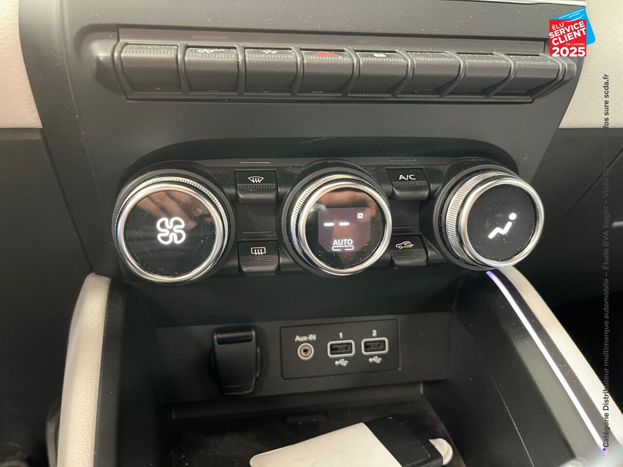 Véhicule d'occasion RENAULT CLIO 1.5 BLUE DCI 100CH INTENS -21N chez Renault Colmar
