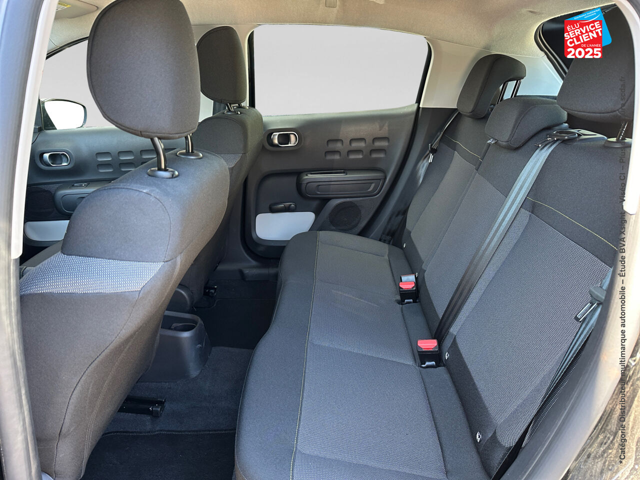 Véhicule d'occasion CITROEN C3 1.5 BLUEHDI 100CH SS C-SERIES E6.D chez Toyota Bar le Duc