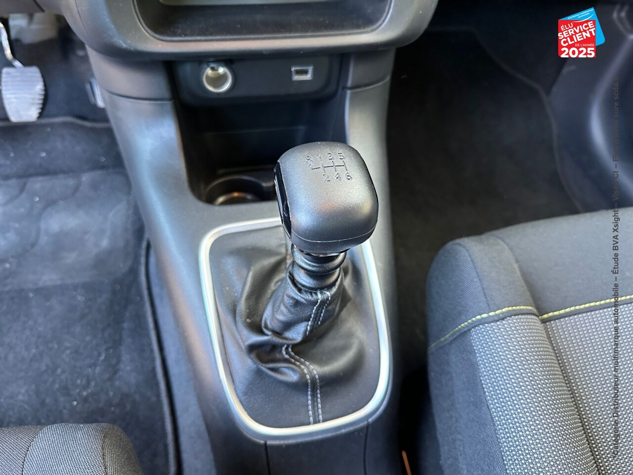 Véhicule d'occasion CITROEN C3 1.5 BLUEHDI 100CH SS C-SERIES E6.D chez Toyota Bar le Duc