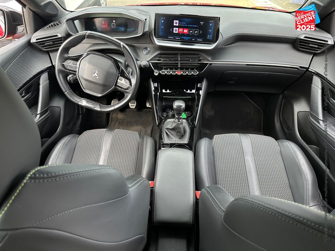 Véhicule d'occasion PEUGEOT 208 1.2 PURETECH 100CH SS GT LINE chez Toyota Bar le Duc