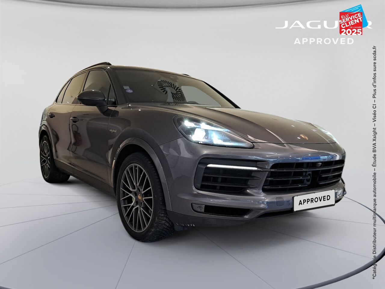 Véhicule d'occasion PORSCHE CAYENNE 3.0 462CH E-HYBRID chez BMW Besançon