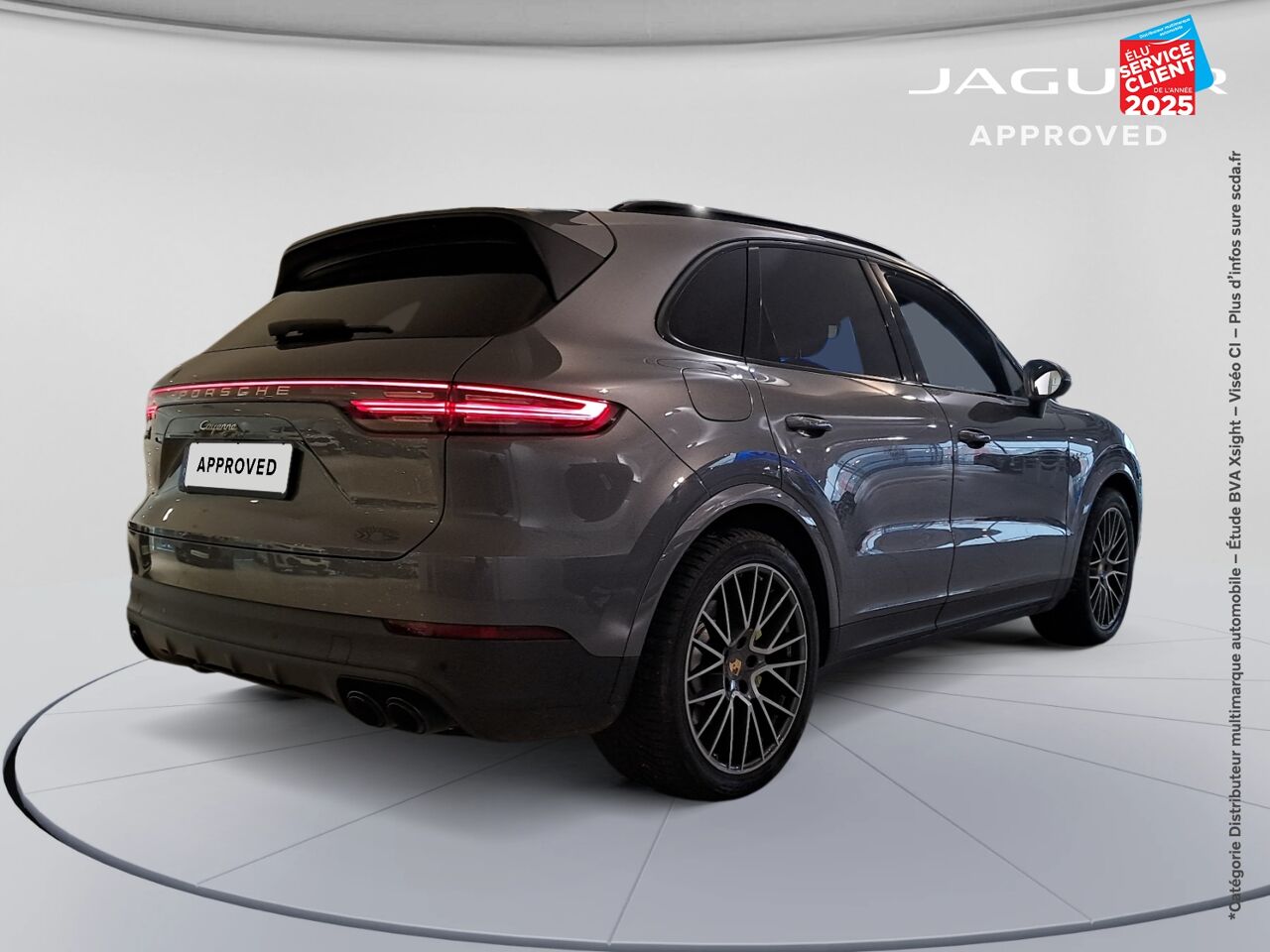 Véhicule d'occasion PORSCHE CAYENNE 3.0 462CH E-HYBRID chez BMW Besançon