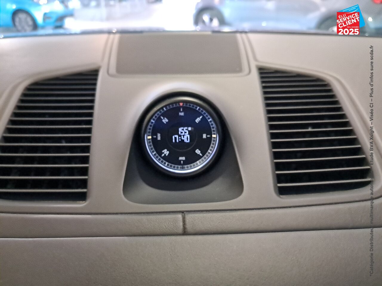 Véhicule d'occasion PORSCHE CAYENNE 3.0 462CH E-HYBRID chez BMW Besançon