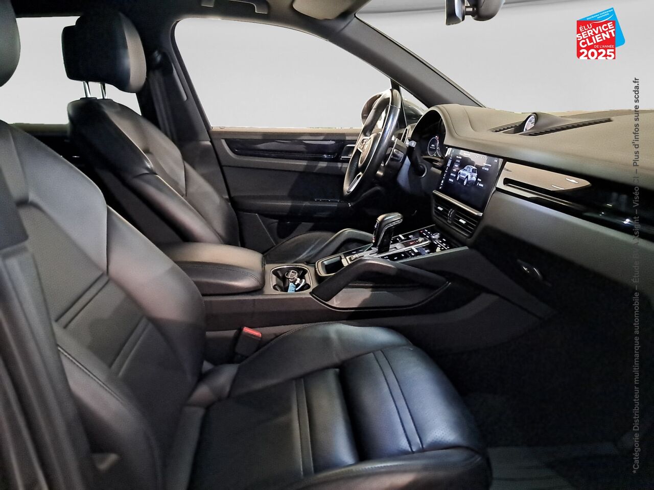 Véhicule d'occasion PORSCHE CAYENNE 3.0 462CH E-HYBRID chez BMW Besançon