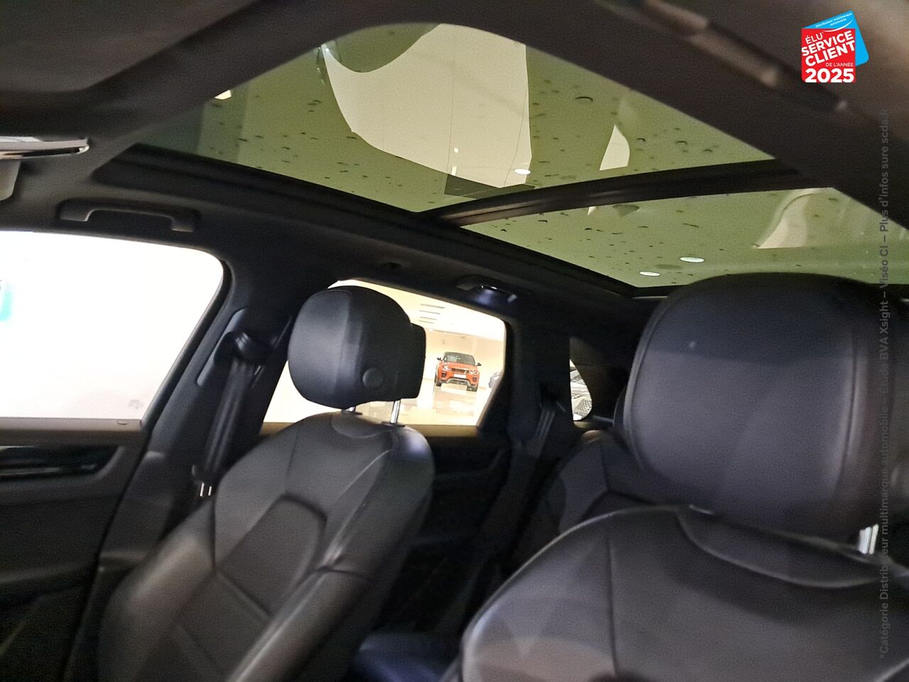 Véhicule d'occasion PORSCHE CAYENNE 3.0 462CH E-HYBRID chez BMW Besançon