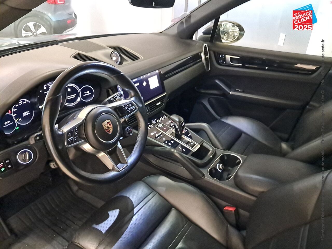 Véhicule d'occasion PORSCHE CAYENNE 3.0 462CH E-HYBRID chez BMW Besançon