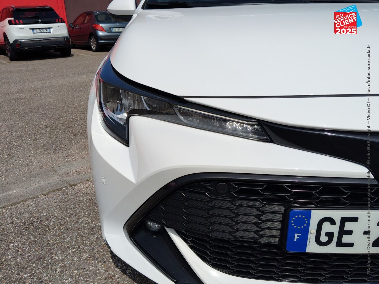 Véhicule d'occasion TOYOTA COROLLA 122H DYNAMIC BUSINESS + PROGRAMME BEYOND ZERO ACADEMY MY21 CAMERA GPS chez Renault Sélestat