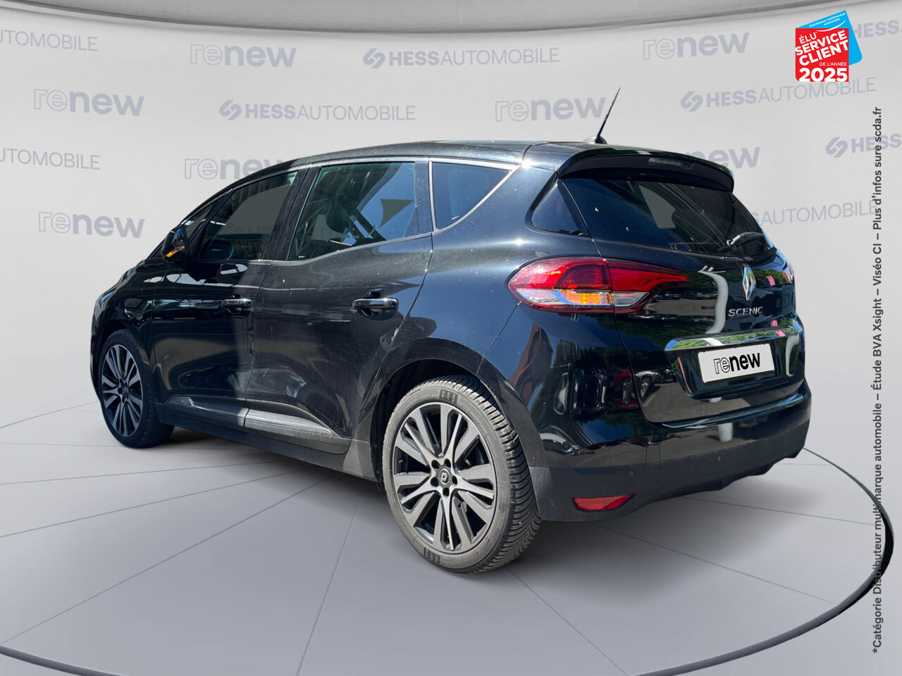 Véhicule d'occasion RENAULT SCENIC 1.7 BLUE DCI 150CH INITIALE PARIS EDC chez Renault Saint-Louis