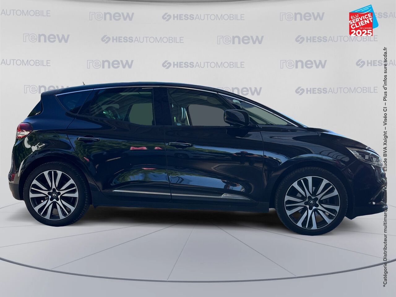 Véhicule d'occasion RENAULT SCENIC 1.7 BLUE DCI 150CH INITIALE PARIS EDC chez Renault Saint-Louis