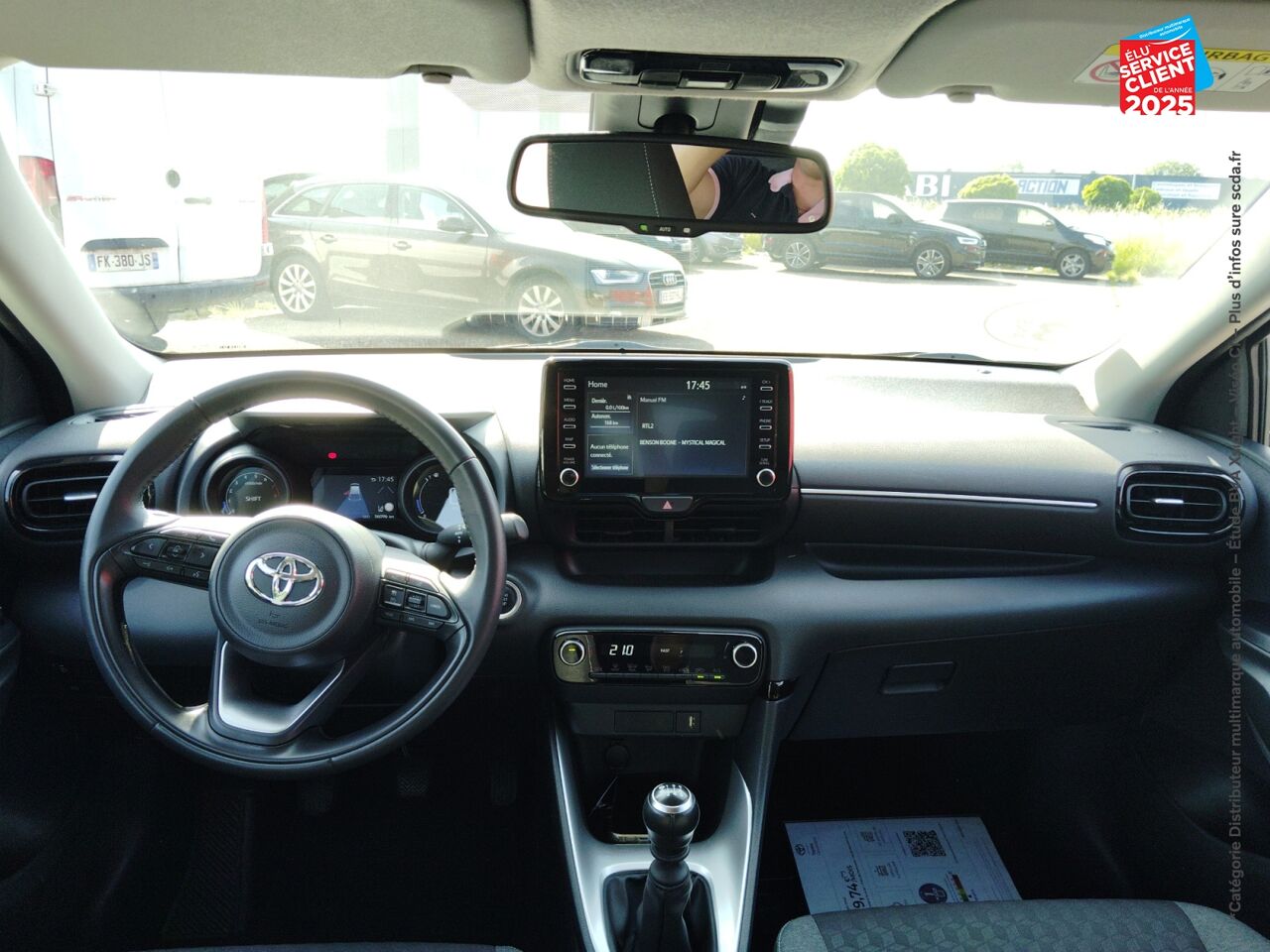 Véhicule d'occasion TOYOTA YARIS 120 VVT-I DESIGN 5P MY22 chez Toyota Sarreguemines