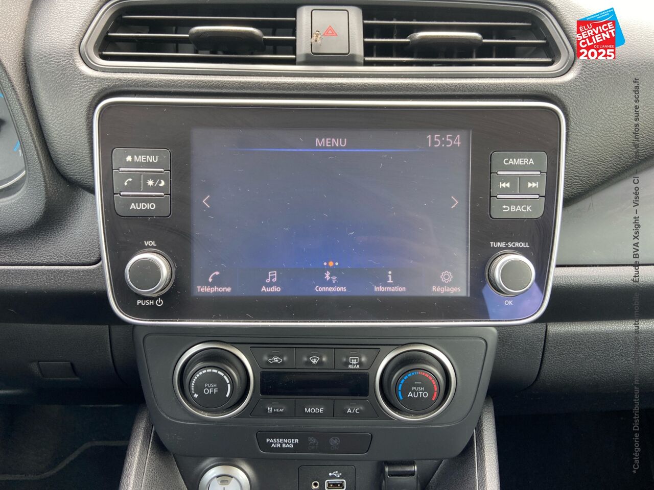 Véhicule d'occasion NISSAN LEAF 150CH 40KWH ACENTA 22 chez Toyota Thionville