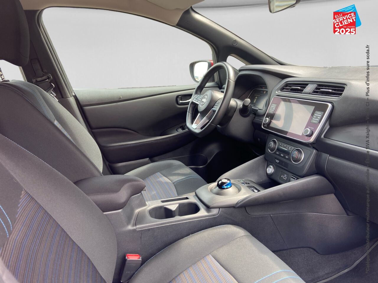 Véhicule d'occasion NISSAN LEAF 150CH 40KWH ACENTA 22 chez Toyota Thionville