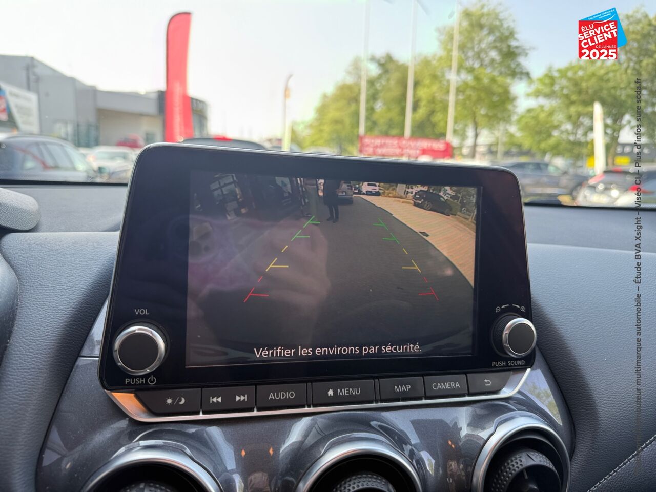 Véhicule d'occasion NISSAN JUKE 1.0 DIG-T 114CH N-CONNECTA 2021.5 chez Renault Sélestat