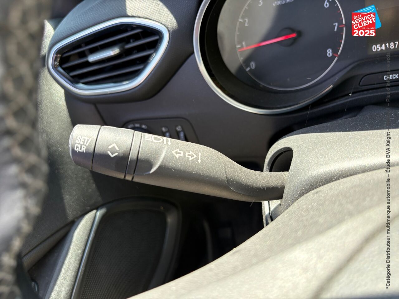 Véhicule d'occasion OPEL CROSSLAND 1.5 D 110CH ELEGANCE GPS chez Toyota Saint Dizier