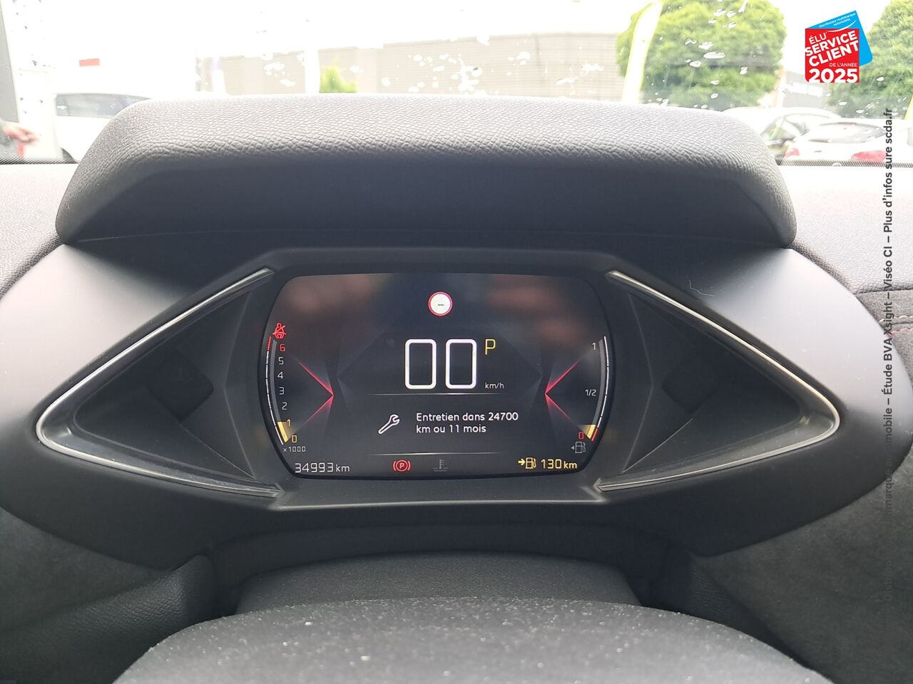 Véhicule d'occasion DS DS 3 CROSSBACK PURETECH 130CH PERFORMANCE LINE AUTOMATIQUE chez Volvo Chalons