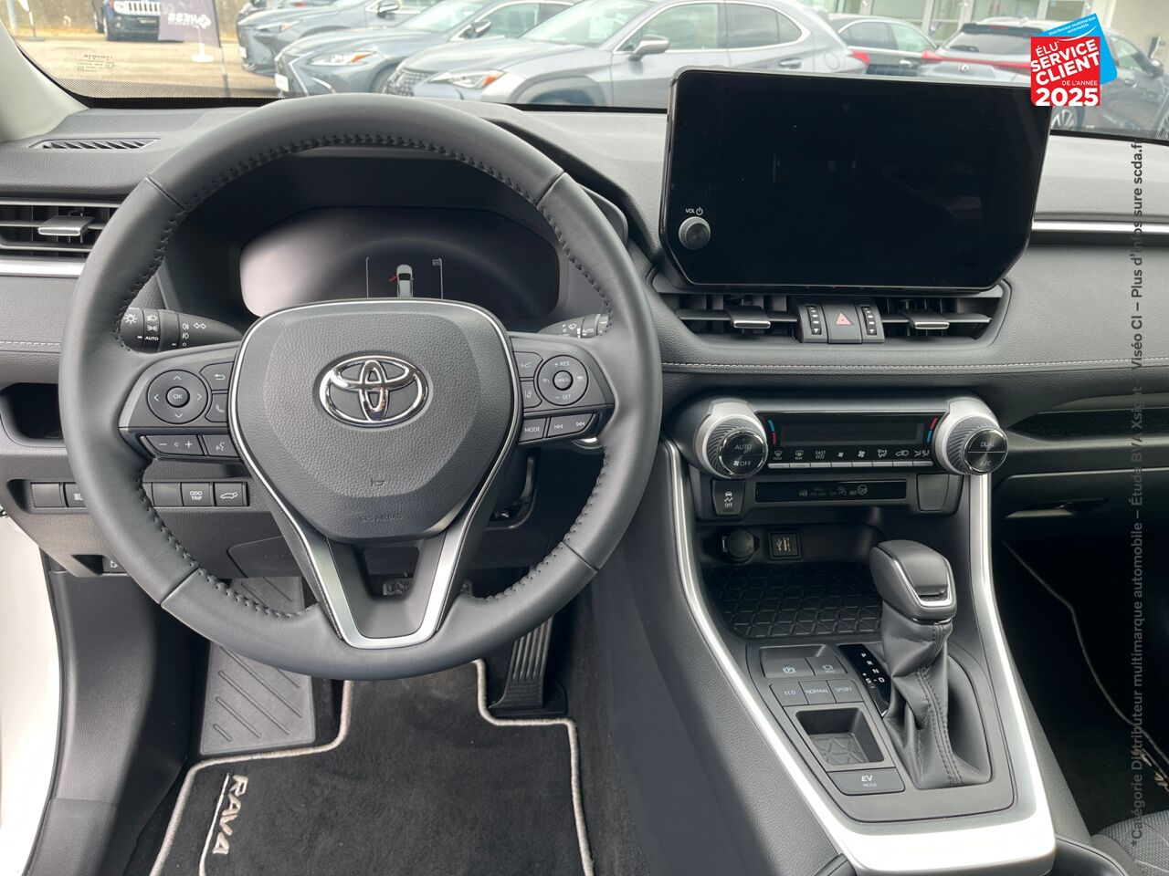 Véhicule d'occasion TOYOTA RAV4 2.5 HYBRIDE 218CH DYNAMIC 2WD MY24 GPS CAMERA chez Opel Saint-Dizier