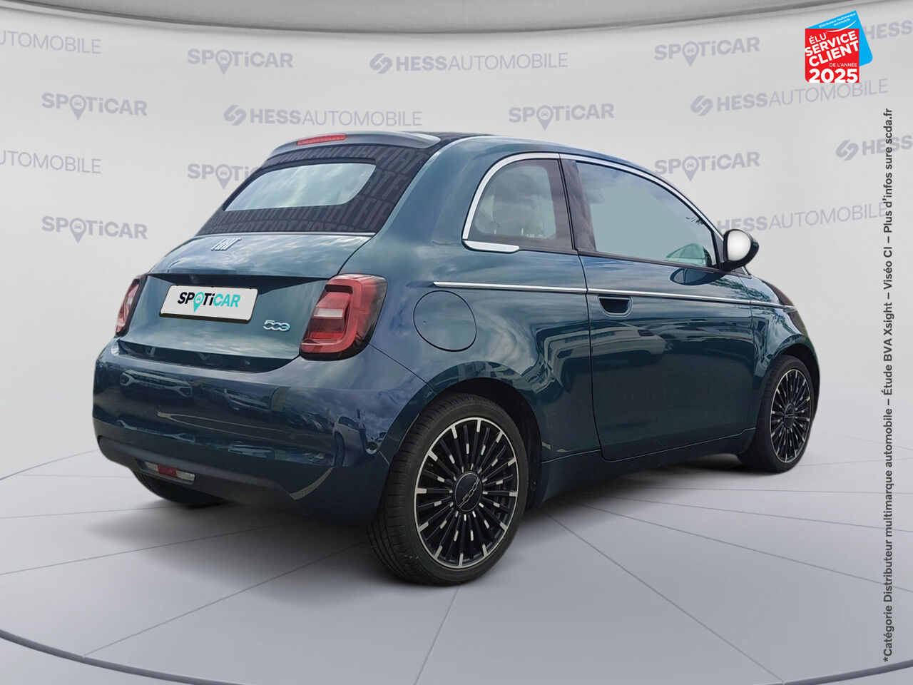 Véhicule d'occasion FIAT 500C E 118CH LA PRIMA STEP1 chez HESS Automobile