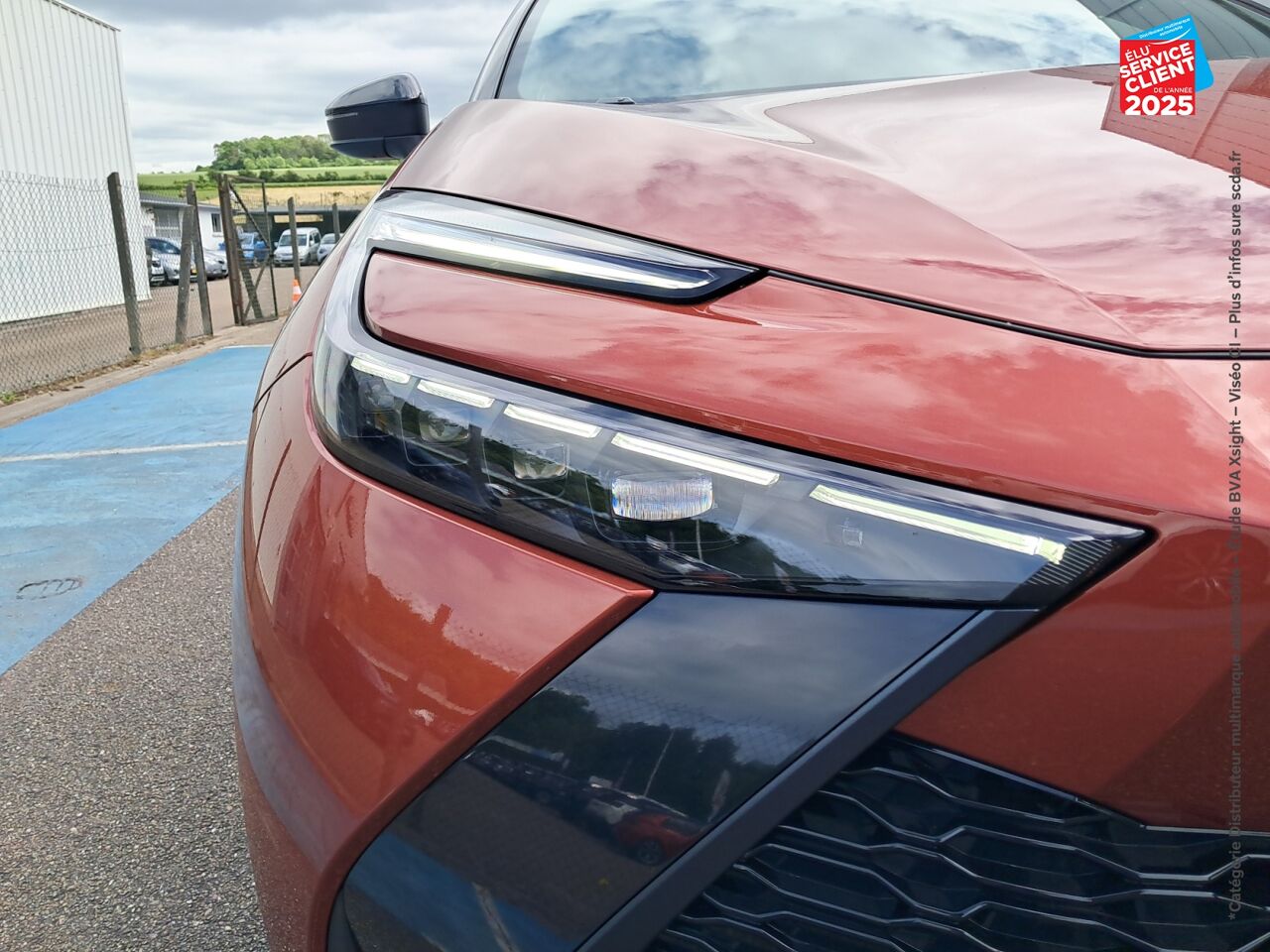 Véhicule neuf TOYOTA C-HR 1.8 140CH COLLECTION MY25 chez Toyota Verdun