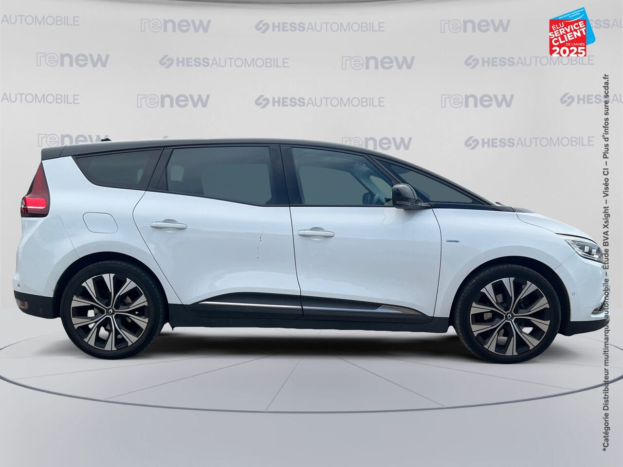 Véhicule d'occasion RENAULT GRAND SCENIC 1.3 TCE 140CH SERIE LIMITEE LIMITED TCE 140 - 21 chez Renault Sélestat