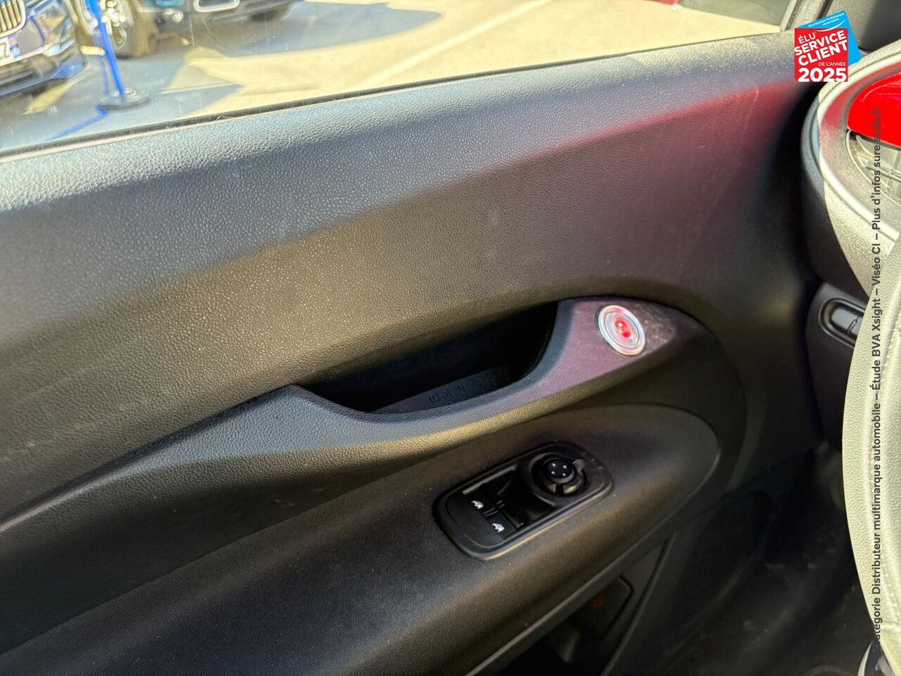 Véhicule d'occasion FIAT 500 E 95CH RED chez Toyota Verdun