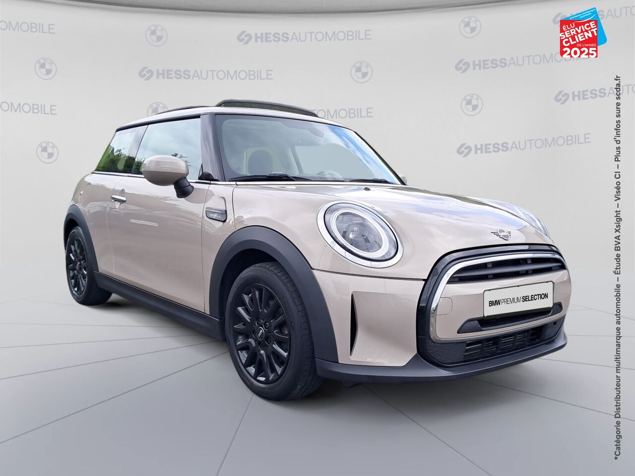 Véhicule d'occasion MINI MINI ONE 102CH EDITION CAMDEN SIEGES CUIR GPS CAMERA CARPLAY chez MINI Lons-Le-Saunier