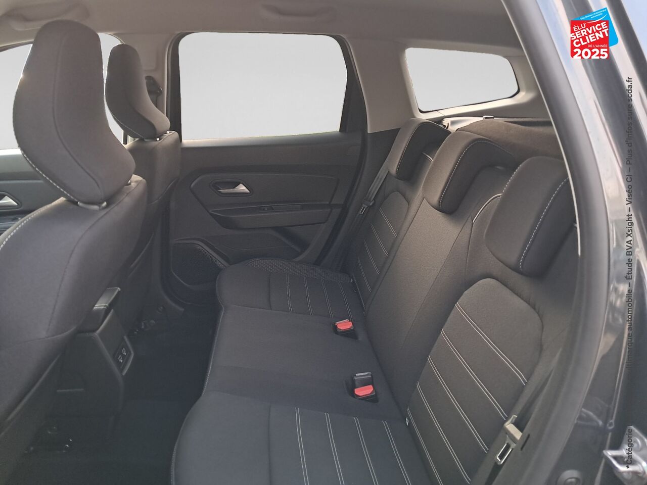 Véhicule d'occasion DACIA DUSTER 1.0 ECO-G 100CH JOURNEY 4X2 GPS CAMERA chez Renault Saint-Louis