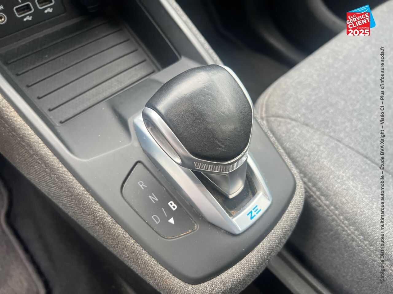 Véhicule d'occasion RENAULT ZOE E-TECH LIMITED CHARGE NORMALE R110 ACHAT INTEGRAL GPS RADAR AR chez Renault Belfort