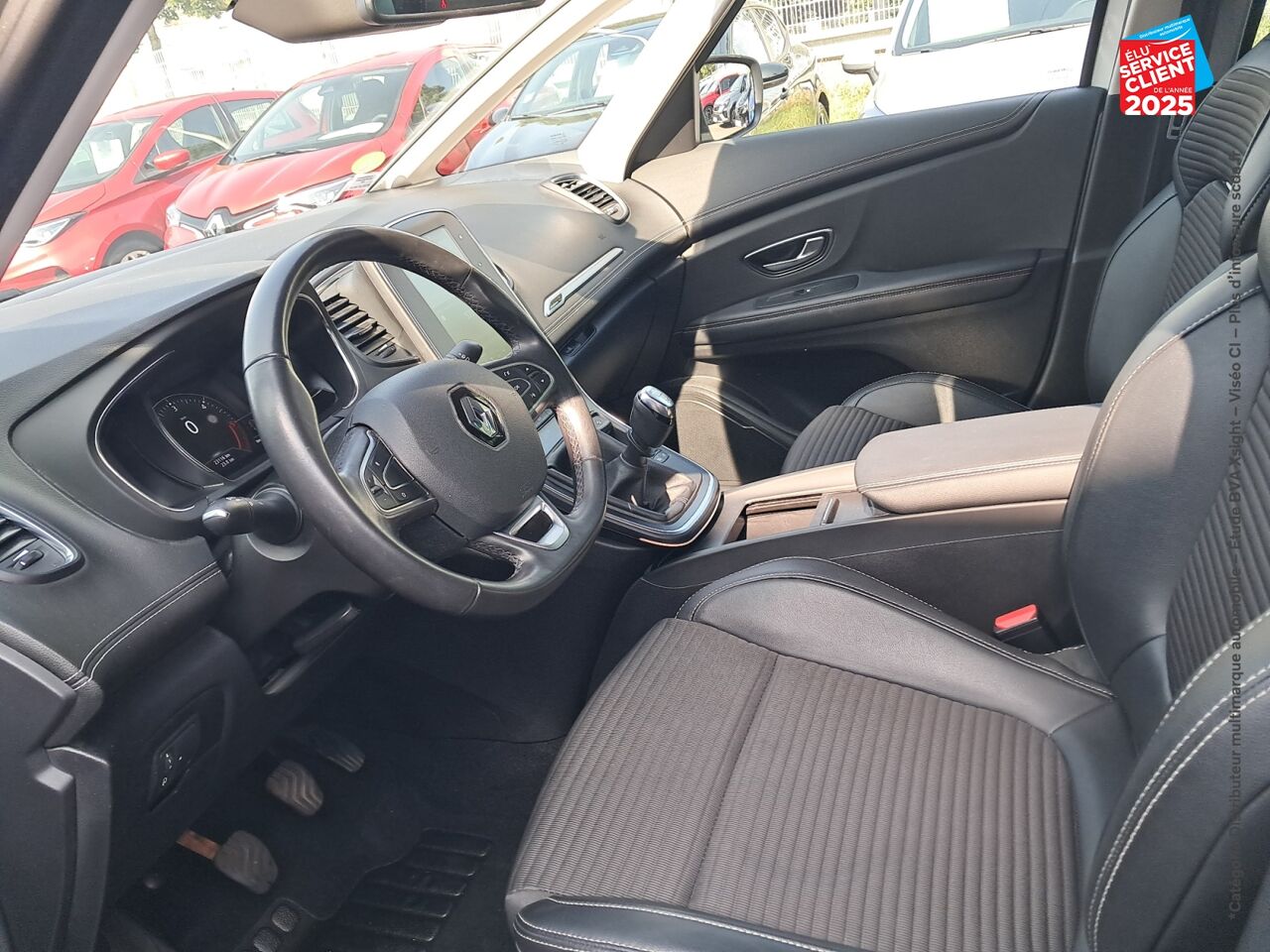 Véhicule d'occasion RENAULT SCENIC 1.7 BLUE DCI 150CH INTENS GPS CAMERA chez Renault Sélestat