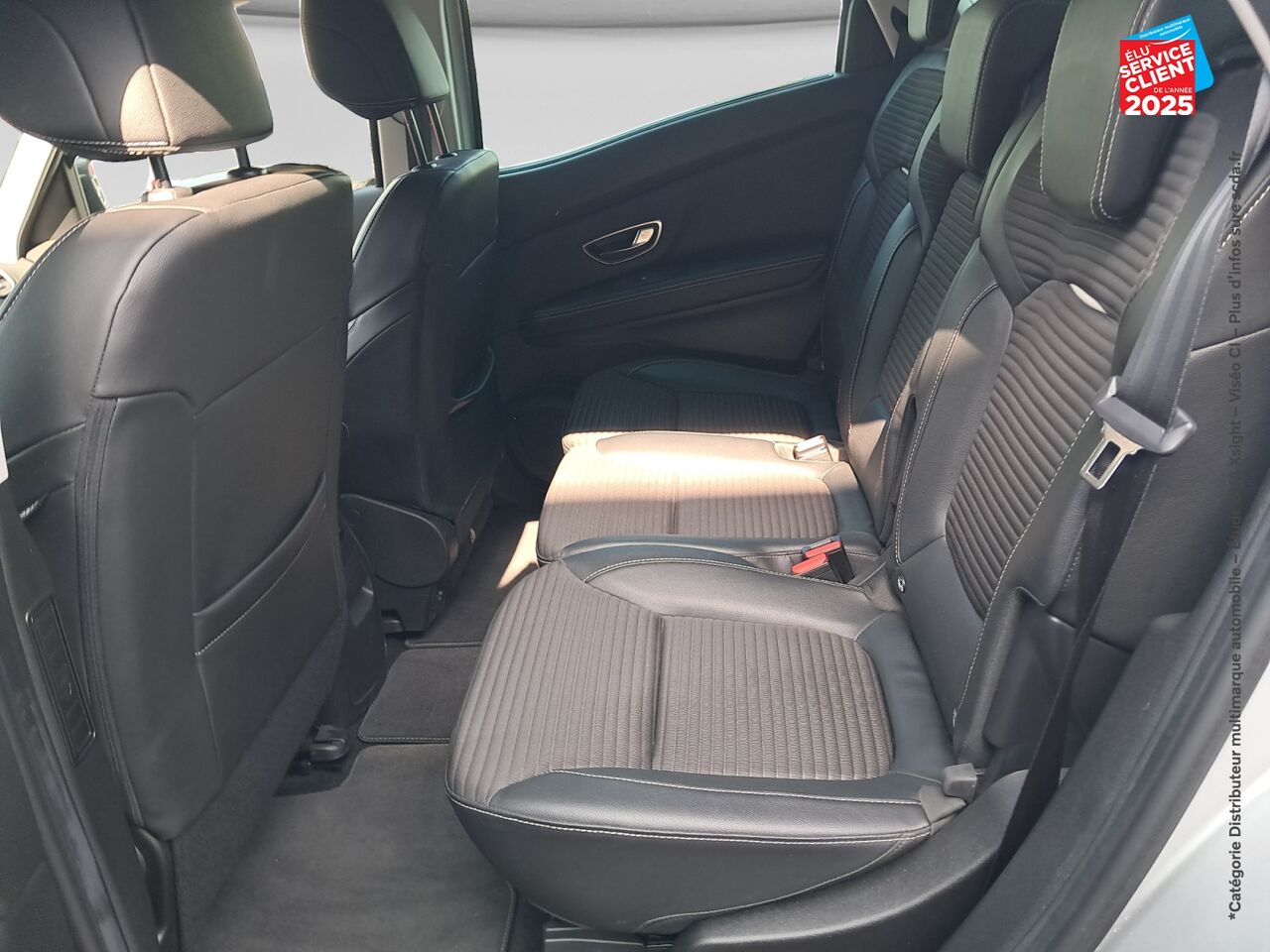 Véhicule d'occasion RENAULT SCENIC 1.7 BLUE DCI 150CH INTENS GPS CAMERA chez Renault Sélestat