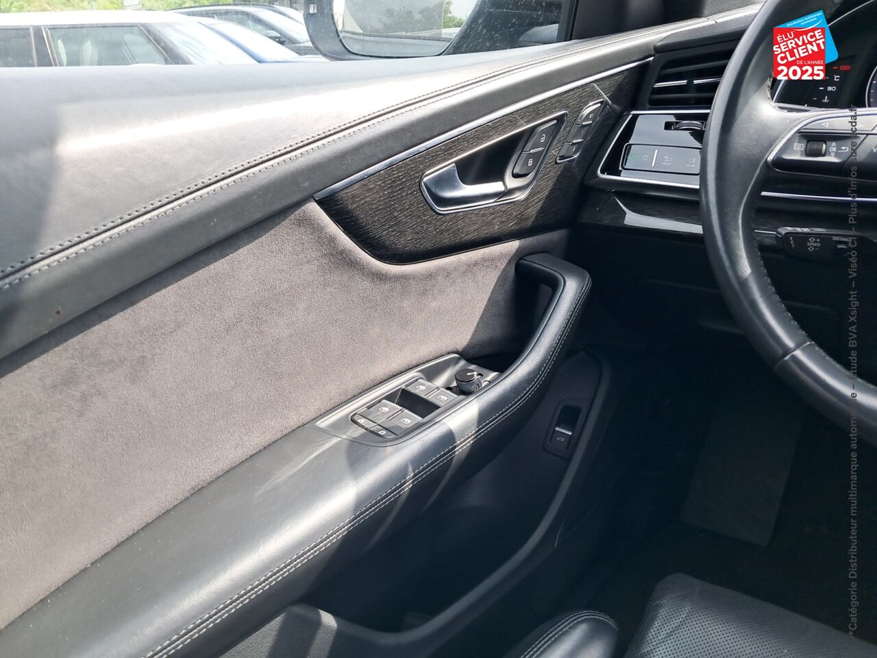 Véhicule d'occasion AUDI Q8 50 TDI 286CH AVUS EXTENDED QUATTRO TIPTRONIC 8 157G chez Toyota Bar le Duc