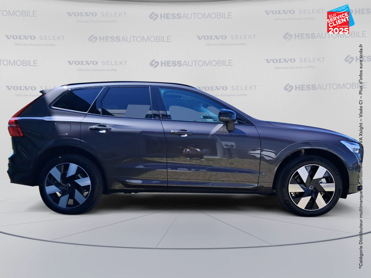 Véhicule d'occasion VOLVO XC60 T6 HYBRIDE RECHARGEABLE 253 + 145CH ULTRA STYLE DARK GEARTRONIC 8 AWD chez BMW Lons le Saunier