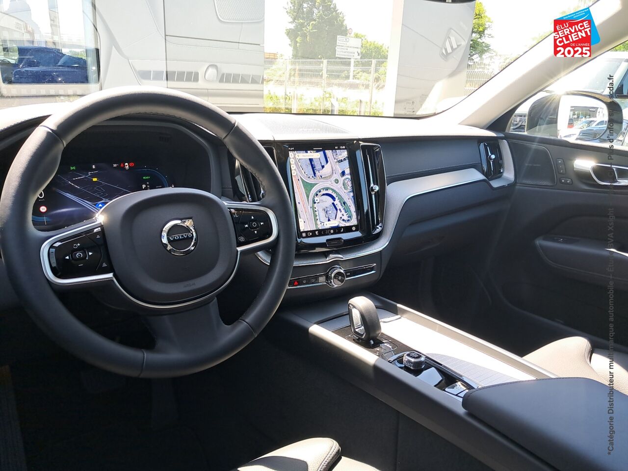 Véhicule neuf VOLVO XC60 T6 HYBRIDE RECHARGEABLE 253 + 145CH ULTRA STYLE DARK GEARTRONIC 8 AWD chez Volvo Strasbourg