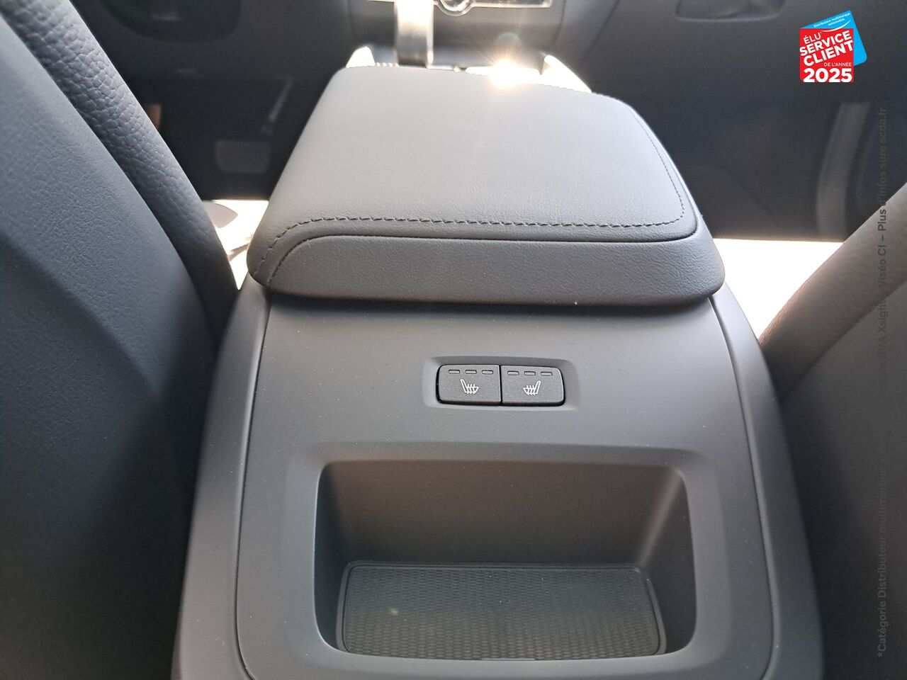 Véhicule neuf VOLVO XC60 T6 HYBRIDE RECHARGEABLE 253 + 145CH ULTRA STYLE DARK GEARTRONIC 8 AWD chez Volvo Strasbourg