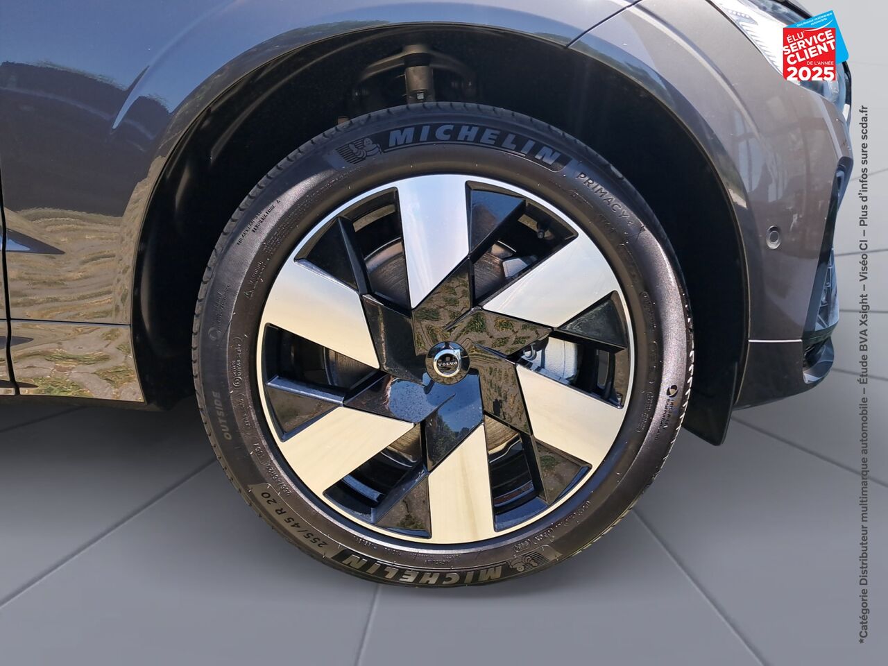 Véhicule neuf VOLVO XC60 T6 HYBRIDE RECHARGEABLE 253 + 145CH ULTRA STYLE DARK GEARTRONIC 8 AWD chez Volvo Strasbourg