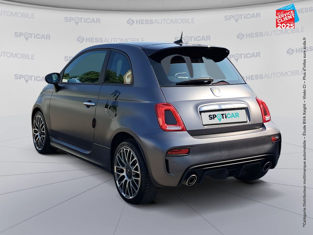 Véhicule d'occasion ABARTH 500 1.4 TURBO T-JET 145CH 595 MY17 BVA TOUVRANT GPS chez MINI Lons-Le-Saunier