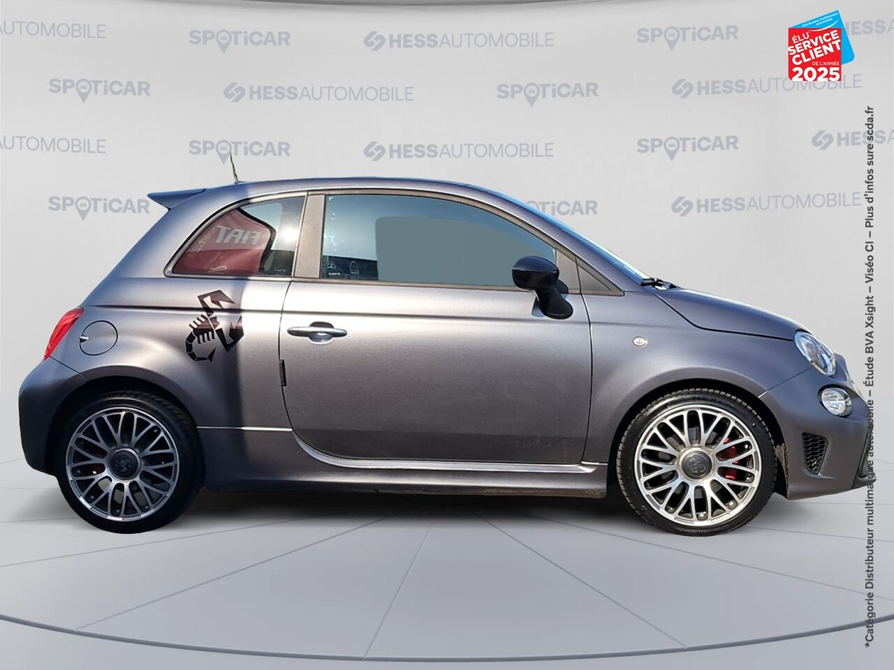 Véhicule d'occasion ABARTH 500 1.4 TURBO T-JET 145CH 595 MY17 BVA TOUVRANT GPS chez MINI Lons-Le-Saunier