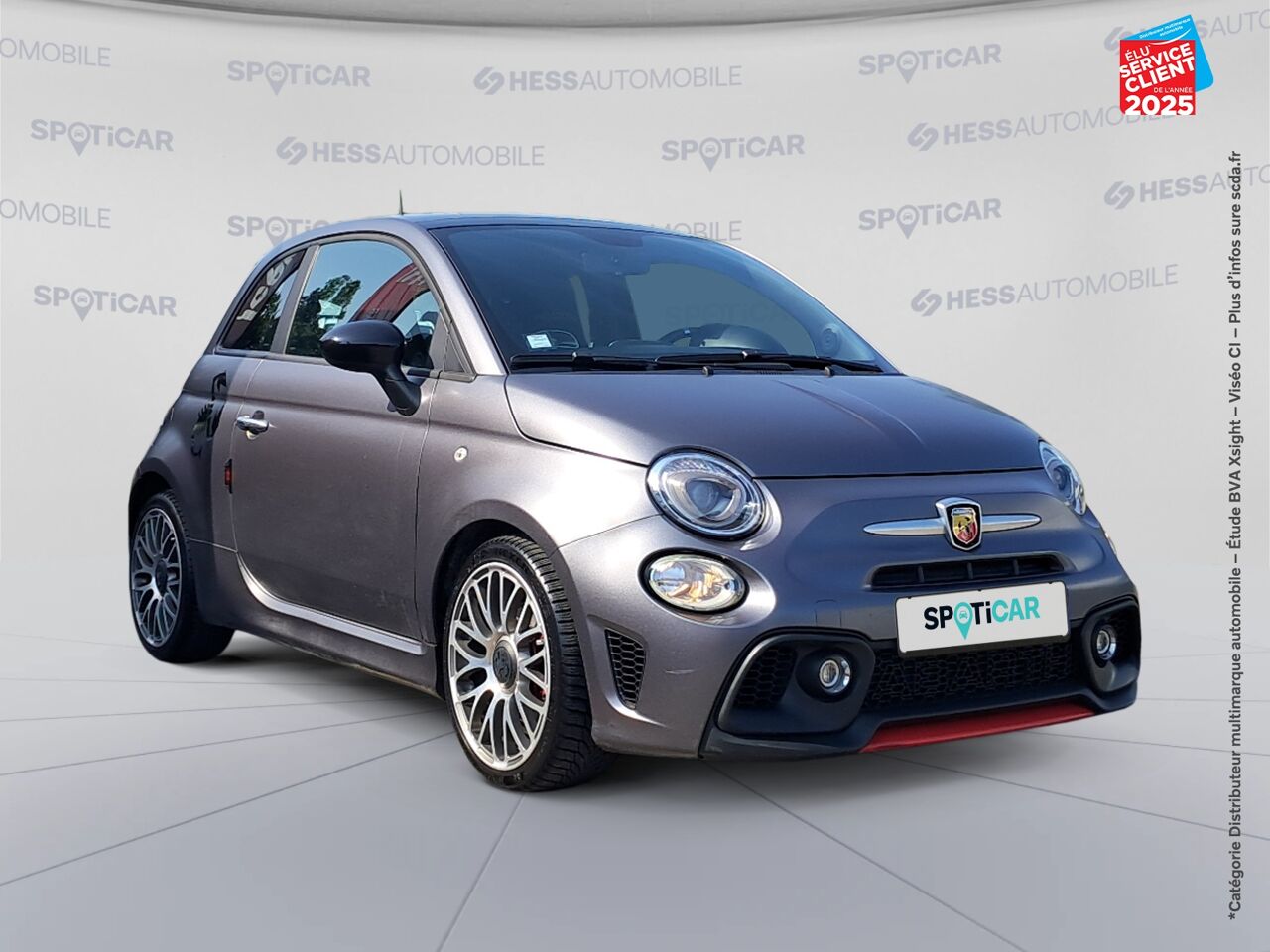 Véhicule d'occasion ABARTH 500 1.4 TURBO T-JET 145CH 595 MY17 BVA TOUVRANT GPS chez MINI Lons-Le-Saunier