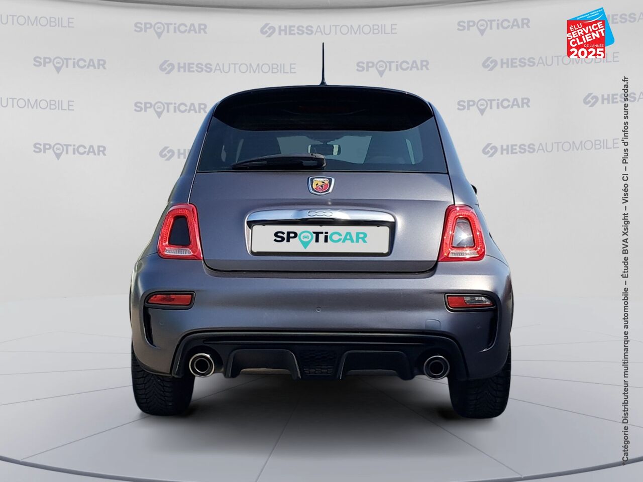 Véhicule d'occasion ABARTH 500 1.4 TURBO T-JET 145CH 595 MY17 BVA TOUVRANT GPS chez MINI Lons-Le-Saunier