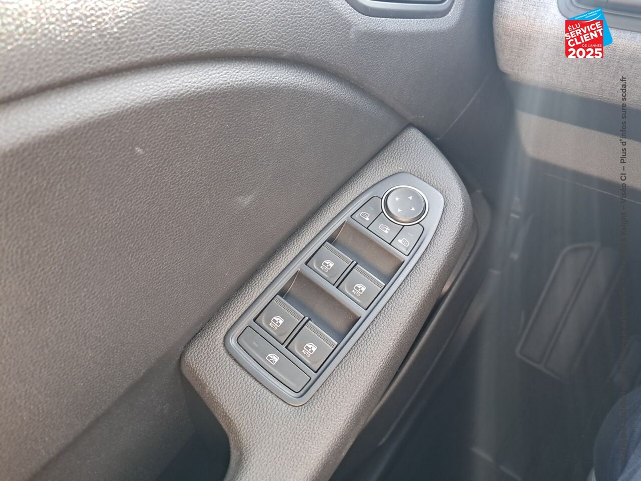 Véhicule d'occasion RENAULT CLIO 1.0 TCE 90CH EVOLUTION GPS chez Opel Saint-Dizier