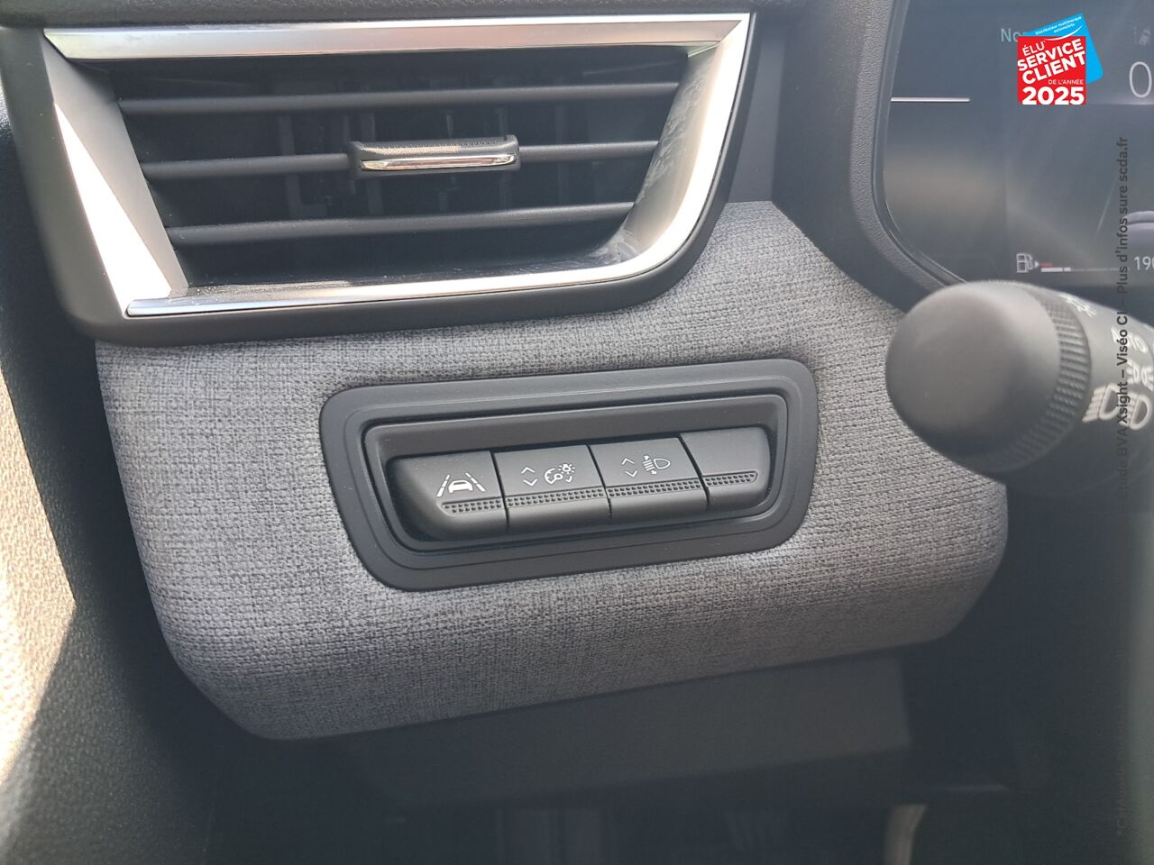 Véhicule d'occasion RENAULT CLIO 1.0 TCE 90CH EVOLUTION GPS chez Opel Saint-Dizier