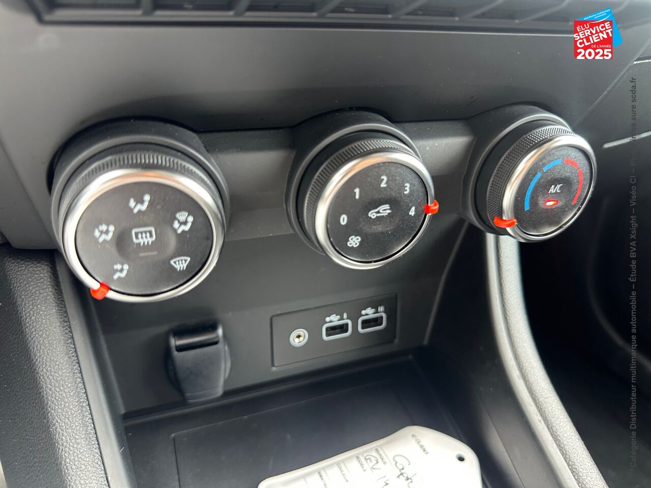 Véhicule d'occasion RENAULT CAPTUR 1.0 ECO-G 100CH EVOLUTION chez Toyota Thionville