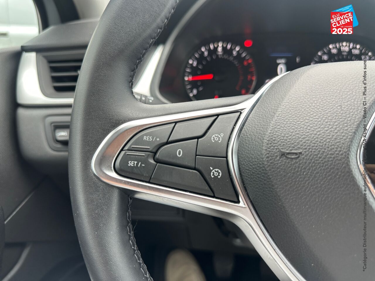 Véhicule d'occasion RENAULT CAPTUR 1.0 ECO-G 100CH EVOLUTION chez Toyota Thionville