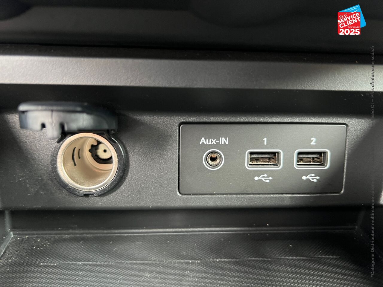 Véhicule d'occasion RENAULT ARKANA 1.3 TCE MILD HYBRID 140CH RS LINE EDC -22 chez Peugeot Charleville