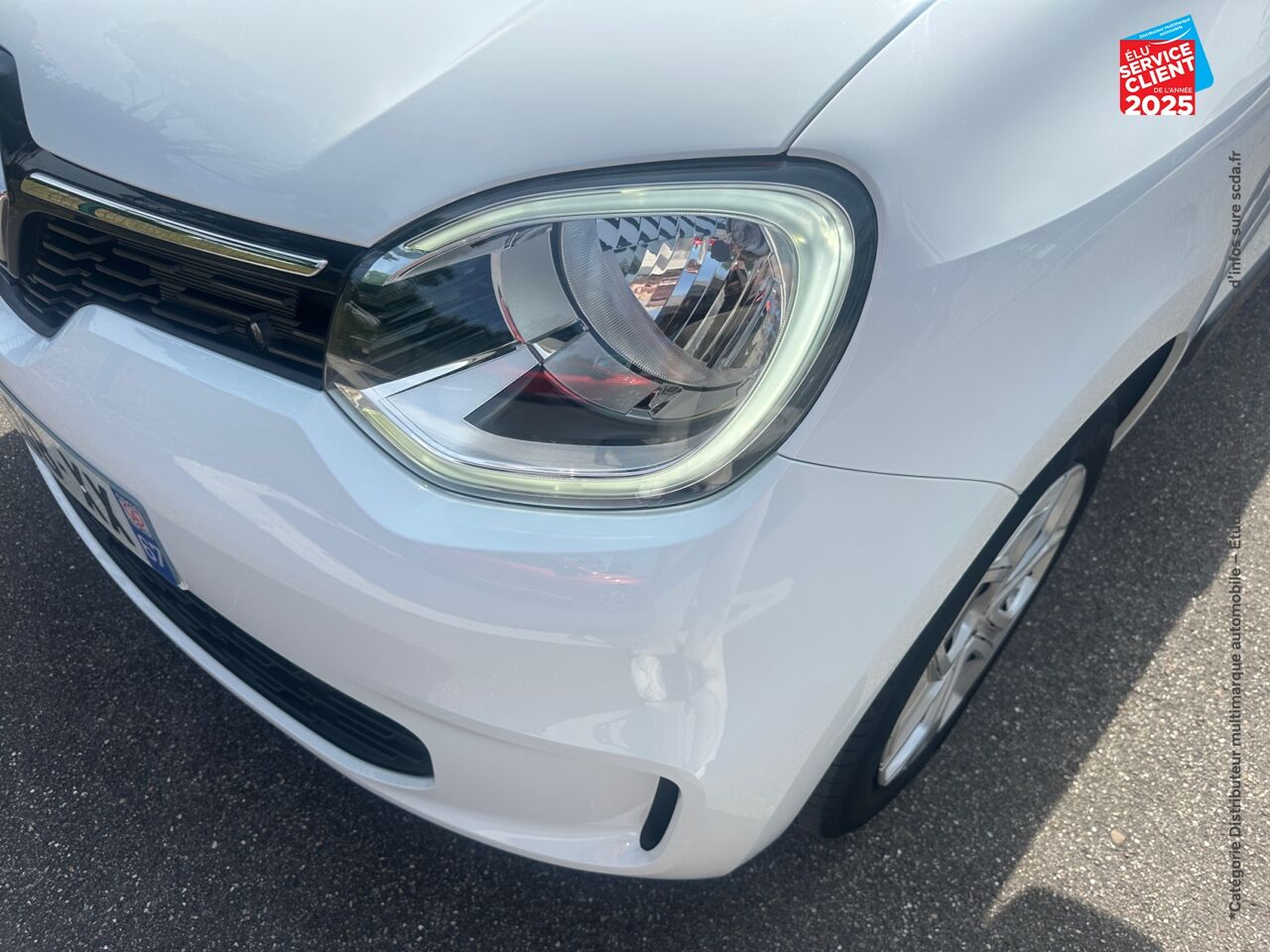 Véhicule d'occasion RENAULT TWINGO 1.0 SCE 65CH ZEN - 21 chez Renault Sélestat