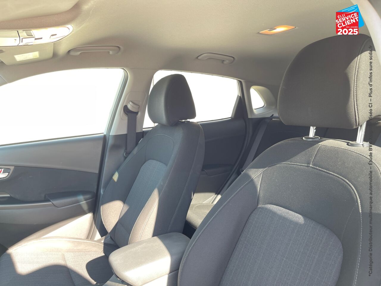 Véhicule d'occasion HYUNDAI KONA 1.6 GDI 141CH HYBRID INTUITIVE DCT-6 chez Hyundai Epernay